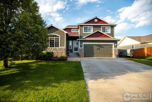 623 Scotch Pine Dr, Fort Collins, CO 80550-2655