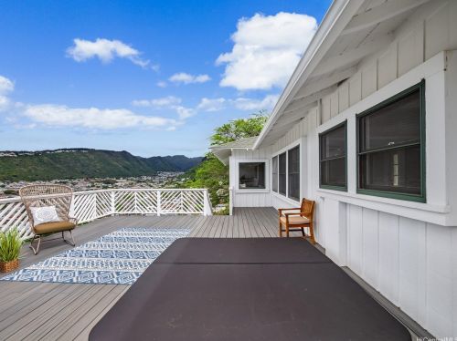 1341 Highview Pl, Honolulu HI  96816-3273 exterior