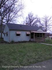 1202 Capitol Ave, Fort Wayne IN  46806-2453 exterior