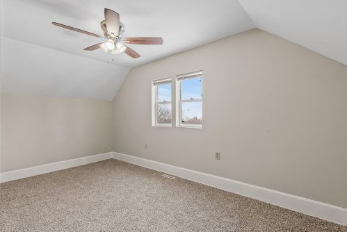 220 Belvidere St, Saint Paul MN  55107-3140 exterior