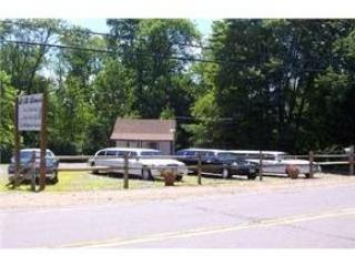 203 Laconia Rd, Tilton, NH 03276-5228