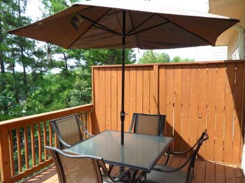 1105 Liberty Pkwy, Atlanta GA  30318-9393 exterior