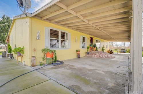 7520 Brandt Rd, Buttonwillow, CA 93206-9745