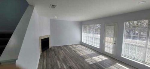 729 Berkley Plz, Irving TX  75061-7586 exterior