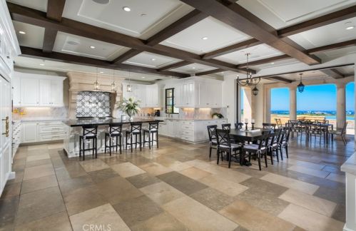 20 Black Falcon, Irvine CA  92603-0420 exterior