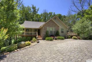 3812 Revetta Cir, Pigeon Forge, TN 37862-8727