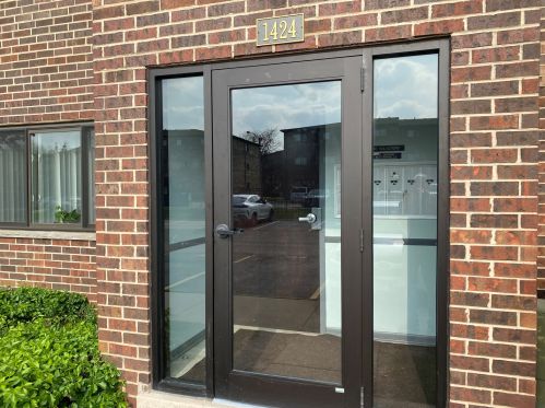 1424 Carol Ct, Palatine, IL 60074-3099