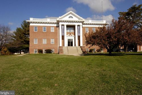 6409 Eastern Ave, Silver Spring MD  20912-4728 exterior