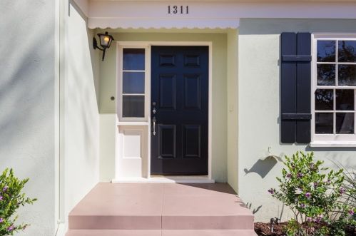 1311 Towner St, Santa Ana, CA 92706-3748