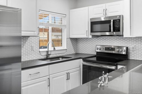 1733 Oakland St, Denver CO  80010-2823 exterior