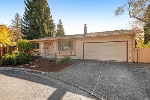 304 Maple Cir, Healdsburg, CA 95448-4313