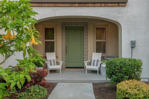 137 Fairchild Dr, Mountain View, CA 94043-2014