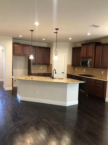 6828 Swallow Ln, Fort Worth TX  76182-5206 exterior