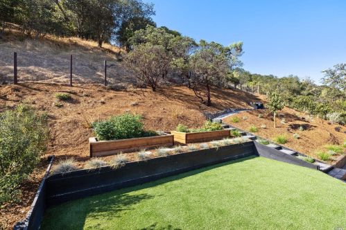 558 Miller Creek Rd, San Rafael CA  94903-1319 exterior