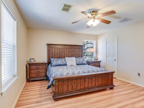 10000 Gainsborough Dr, Spring Branch TX 78070-6408 exterior