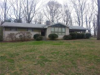 133 Mountain Crest Dr, Holly Springs, GA 30114-5161