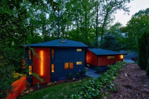 620 Colebrook Ct, Atlanta GA  30327-4710 exterior