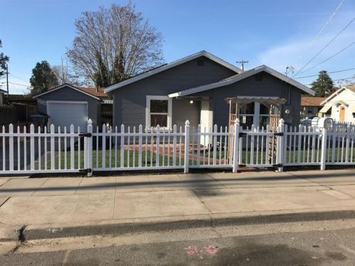 354 G St, Valley Home, CA 95361-3853