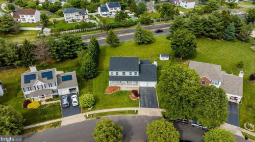 61 Andover Way, Trenton NJ  08610-1201 exterior