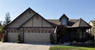 307 Moody Ave, Clovis, CA 93619-7555