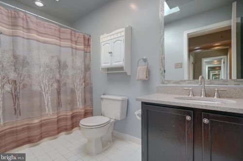 1900 Autumn Ridge Cir, Silver Spring MD 20906-5826 exterior