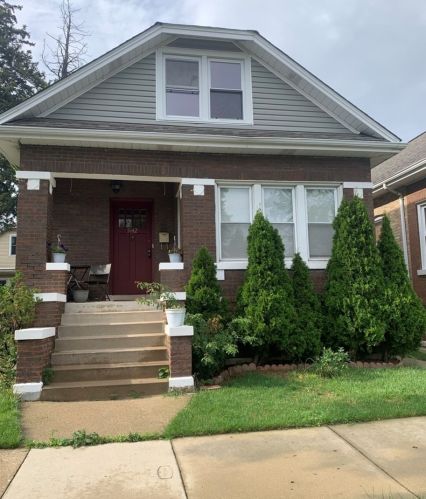5142 Warwick Ave, Chicago, IL 60641-3446