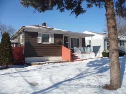 7630 Oakdale Ave, Hammond, IN 46324-3017