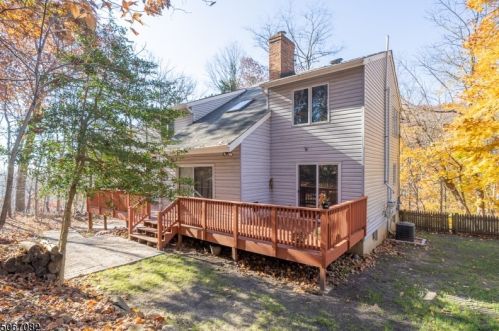 160 Diamond Hill Rd, Berkeley Heights, NJ 07922-2103