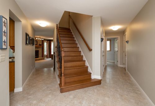12566 Dover Dr, Saint Paul MN  55124-5238 exterior