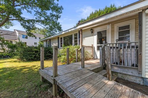 2 Winchester St, Portsmouth, NH 03801-6026