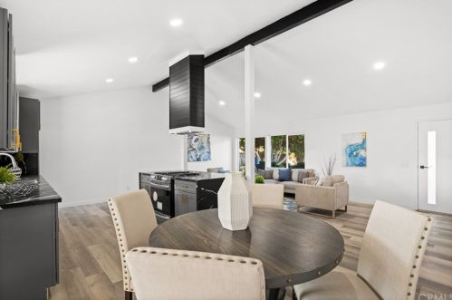 856 Avenida Taxco, Vista CA  92084-5339 exterior