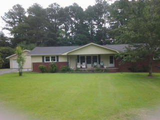 1233 Lynn Dr, Dalton, GA 30721-6067