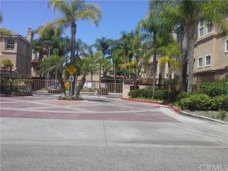 13959 Lemoli Ave, Hawthorne, CA 90250-8851