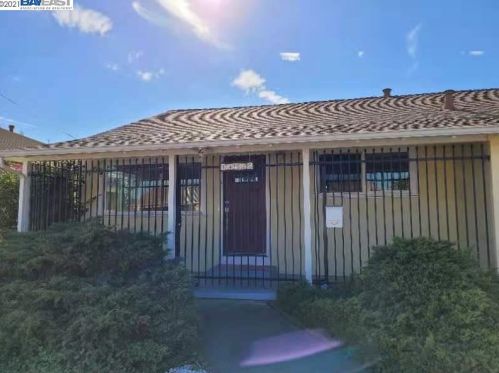14323 Acacia St, San Leandro, CA 94579-1001