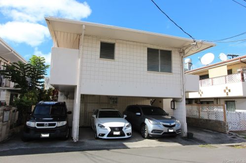 427 Liliha Court Ln, Honolulu, HI 96817-3161