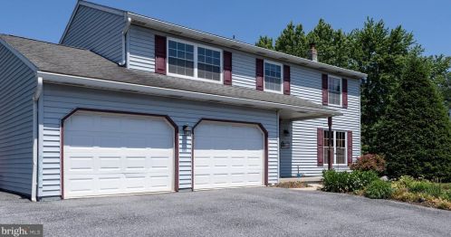 528 Ryan Dr, Harrisburg, PA 17112-2259