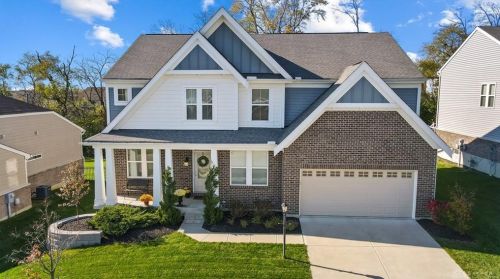 137 Willow Grove Dr, Springboro, OH 45066
