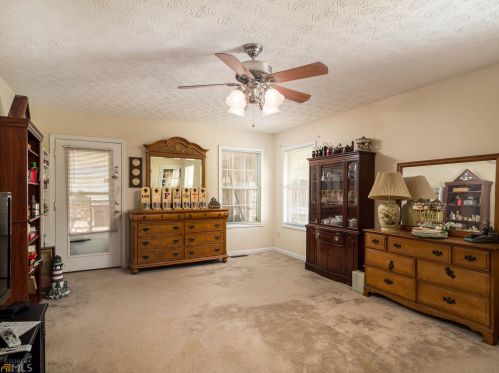 325 Edna Dr, Stockbridge GA  30281-1385 exterior