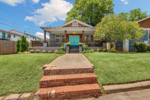 751 Cascade Ave, Atlanta GA  30310-2402 exterior