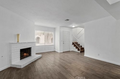 157 Tiger Ln, San Jacinto, CA 92583-2624