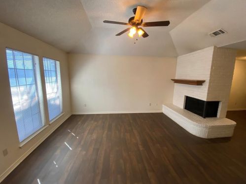 6266 Canyon Cir, Fort Worth TX  76133-4434 exterior