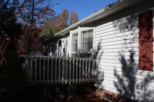 259 Long Branch Rd, Chesnee, SC 29323-8323