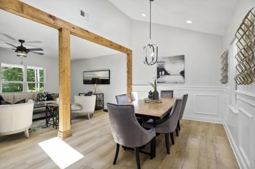 2310 Beecher Cir, Atlanta GA  30311-2506 exterior