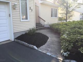 23 Tracy Dr, Millstone Township, NJ 07726-2838