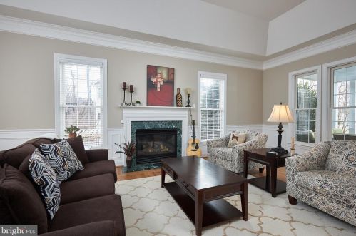 309 Reserve Gate Ter, Silver Spring MD 20905-5040 exterior