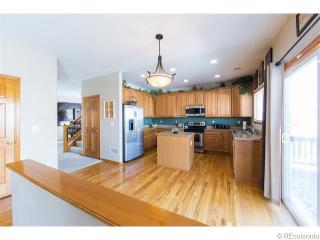 4732 Liverpool Cir, Aurora CO  80015-6698 exterior