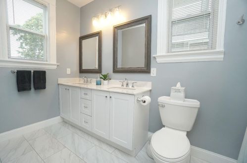 3815 Floral Ave, Cincinnati OH  45212-3922 exterior