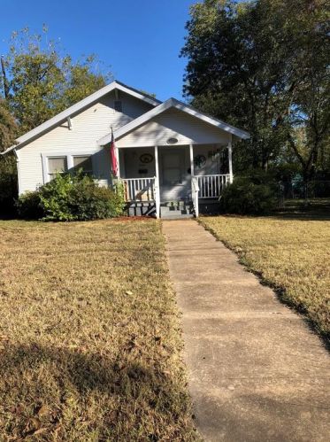 4001 Mt Vernon Ave, Fort Worth TX  76103-3127 exterior