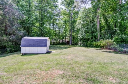 226 Ashland Dr, Stockbridge GA  30281-1768 exterior