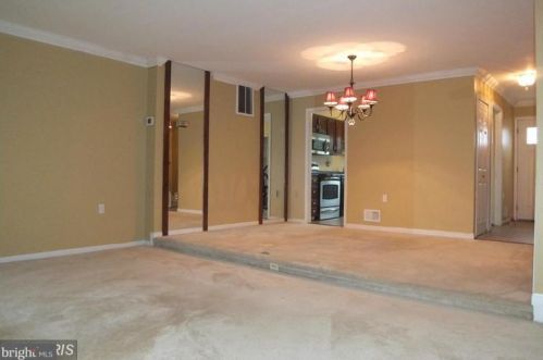 11373 Cromwell Ct, Woodbridge VA  22192-1119 exterior